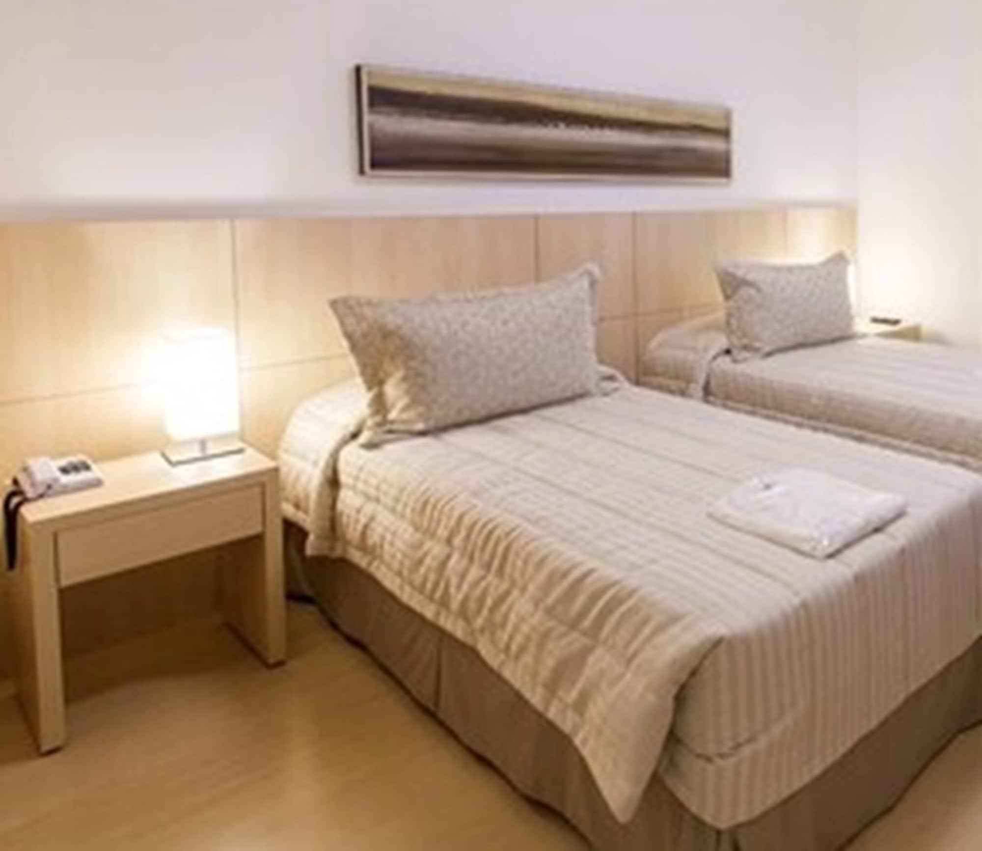Hotel Mont Blanc Premium 리베이라오프레토 외부 사진 A room at the hotel